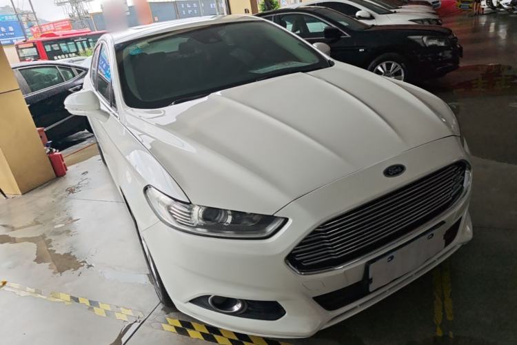 Used Ford Mondeo 2013 1.5L GTDi180 Fashion Edition Front Right 45 Deg