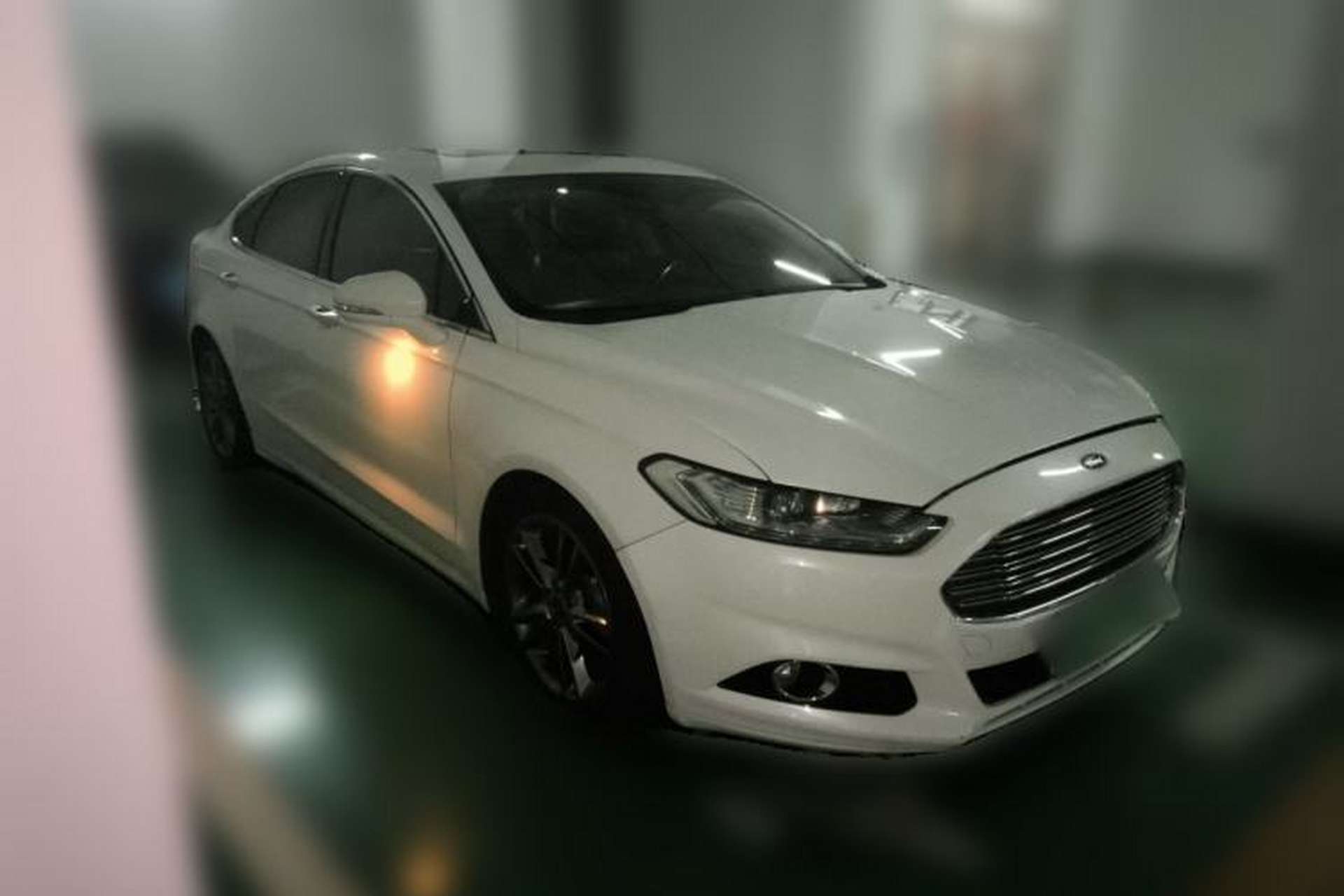Used Ford Mondeo 2013 2.0L GTDi240 Luxury Sport Model Front Right 45 Deg