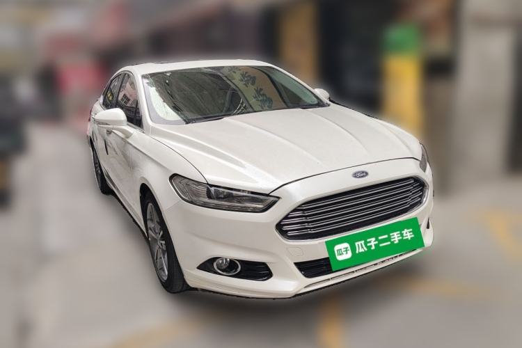 Used Ford Mondeo 2013 2.0L GTDi240 Luxury Sport Model Front Right 45 Deg