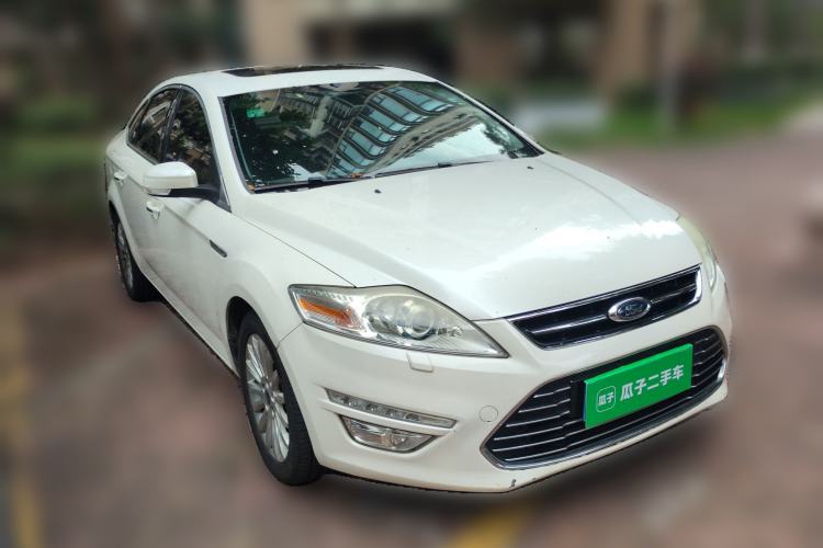 Used Ford Mondeo 2013 2.3L Luxury Model Front Right 45 Deg