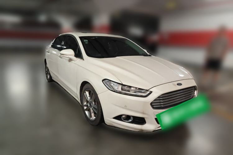 Used Ford Mondeo 2013 2.0L GTDi240 Luxury Sport Model Front Right 45 Deg