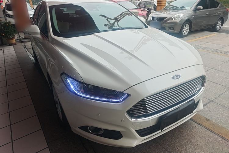 Used Ford Mondeo 2013 1.5L GTDi180 Fashion Edition Front Right 45 Deg