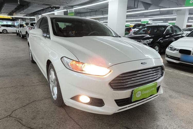 Used Ford Mondeo 2013 1.5L GTDi180 Fashion Edition Front Right 45 Deg