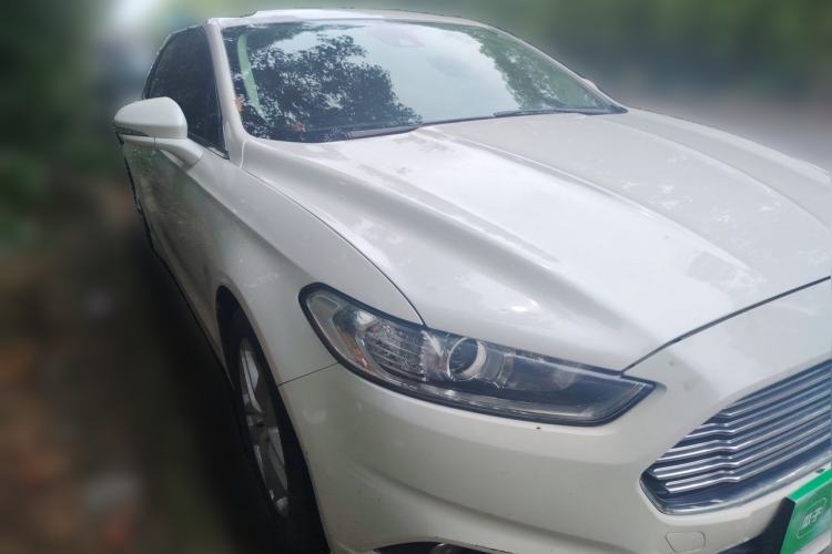 Used Ford Mondeo 2013 1.5L GTDi180 Fashion Edition Front Right 45 Deg