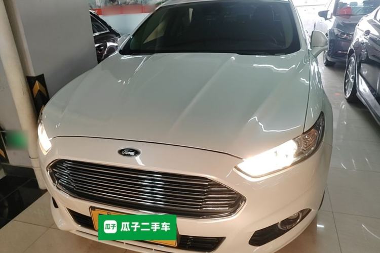 Used Ford Mondeo 2013 2.0L GTDi 200 Fashion Edition Front