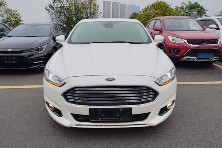 Used Ford Mondeo 2013 2.0L GTDi 200 Luxury Model Front
