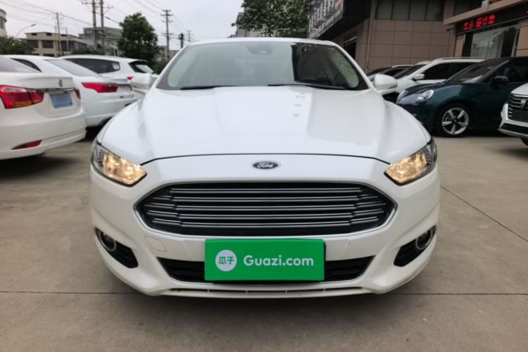 Used Ford Mondeo 2013 2.0L GTDi 200 Fashion Edition Front