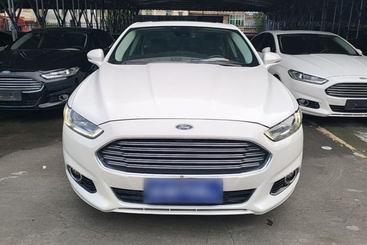 Used Ford Mondeo 2013 2.0L GTDi 200 Luxury Model Front