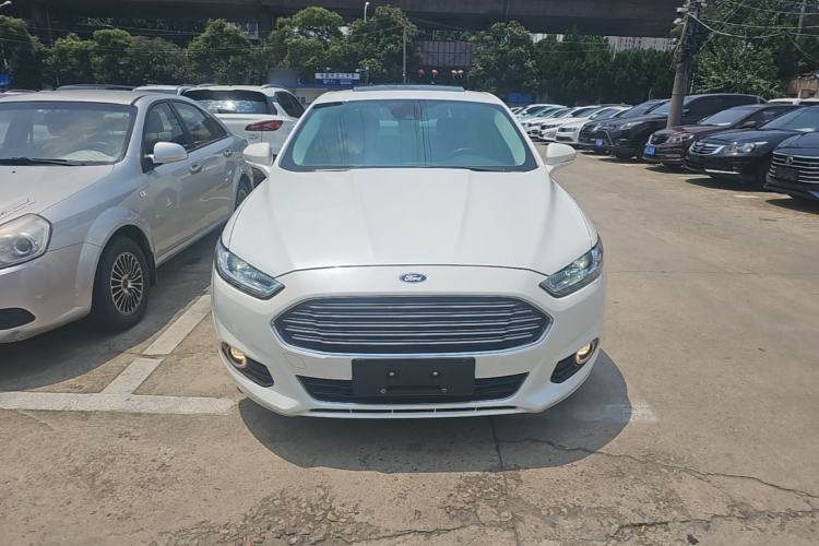 Used Ford Mondeo 2013 2.0L GTDi 200 Luxury Model Front