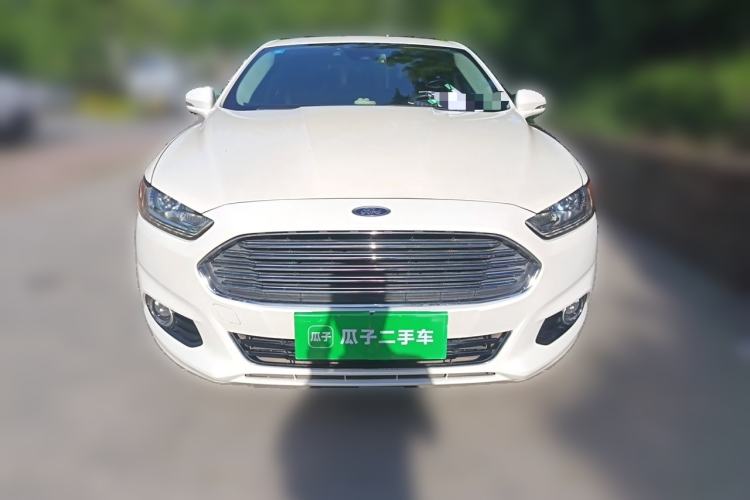 Used Ford Mondeo 2013 2.0L GTDi 200 Luxury Model Front