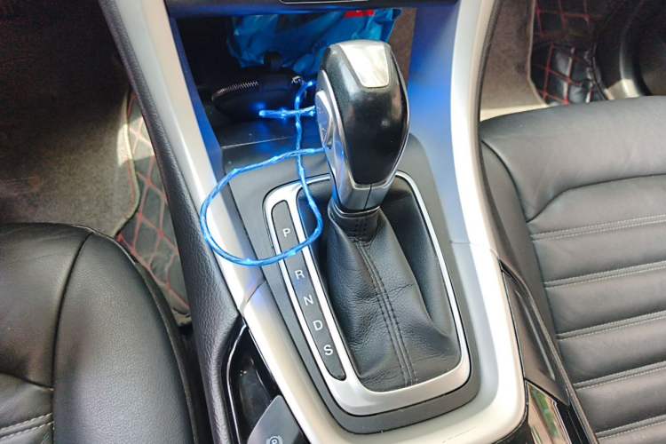 Used Ford Mondeo 2013 1.5L GTDi180 Fashion Edition Gear Lever