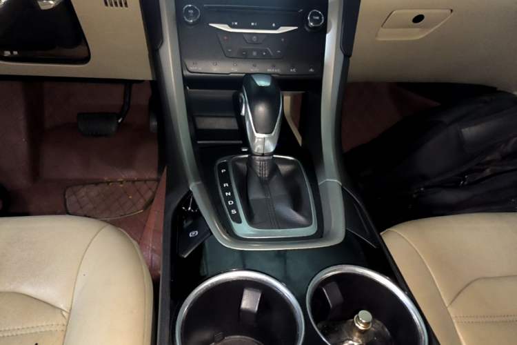 Used Ford Mondeo 2013 1.5L GTDi180 Fashion Edition Gear Lever