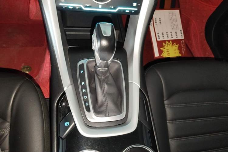 Used Ford Mondeo 2013 1.5L GTDi180 Fashion Edition Gear Lever