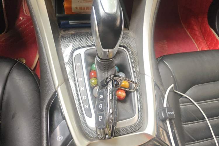 Used Ford Mondeo 2013 2.0L GTDi 200 Fashion Edition Gear Lever