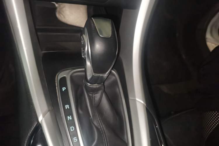 Used Ford Mondeo 2013 1.5L GTDi180 Fashion Edition Gear Lever