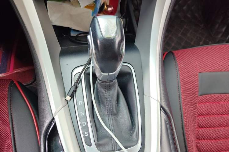Used Ford Mondeo 2013 1.5L GTDi180 Fashion Edition Gear Lever