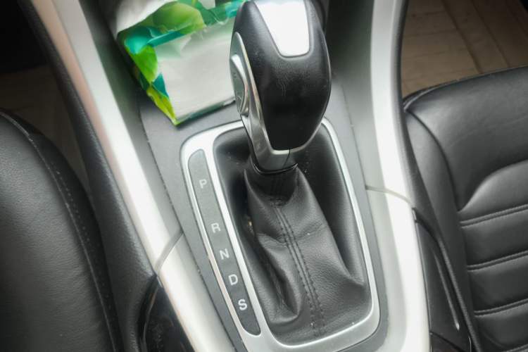 Used Ford Mondeo 2013 1.5L GTDi180 Fashion Edition Gear Lever