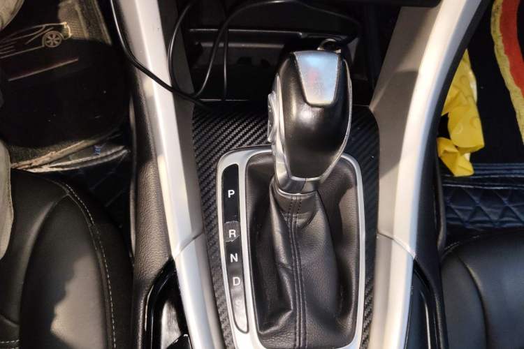 Used Ford Mondeo 2013 1.5L GTDi180 Fashion Edition Gear Lever