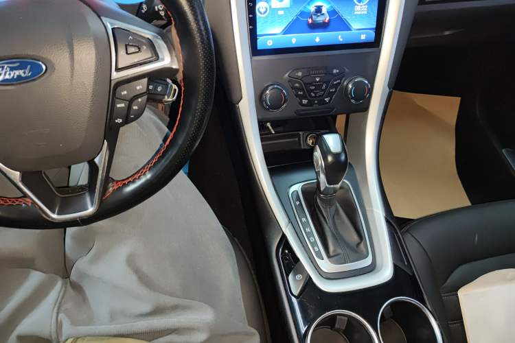 Used Ford Mondeo 2013 1.5L GTDi180 Fashion Edition Gear Lever