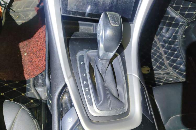 Used Ford Mondeo 2013 1.5L GTDi180 Fashion Edition Gear Lever