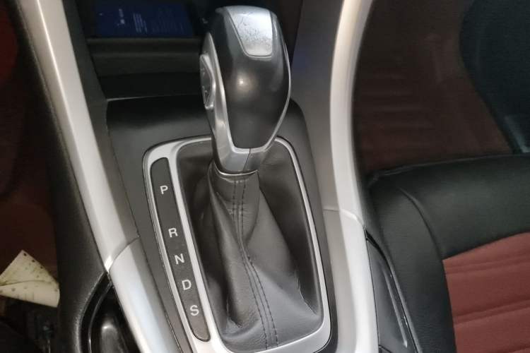 Used Ford Mondeo 2013 1.5L GTDi180 Fashion Edition Gear Lever