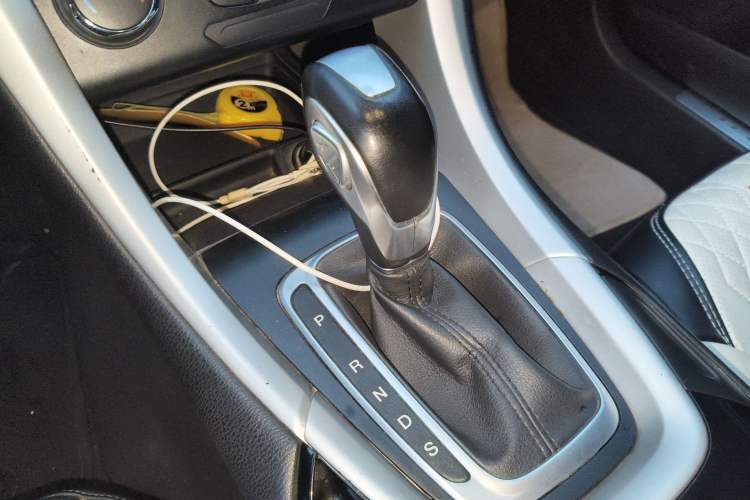 Used Ford Mondeo 2013 1.5L GTDi180 Fashion Edition Gear Lever