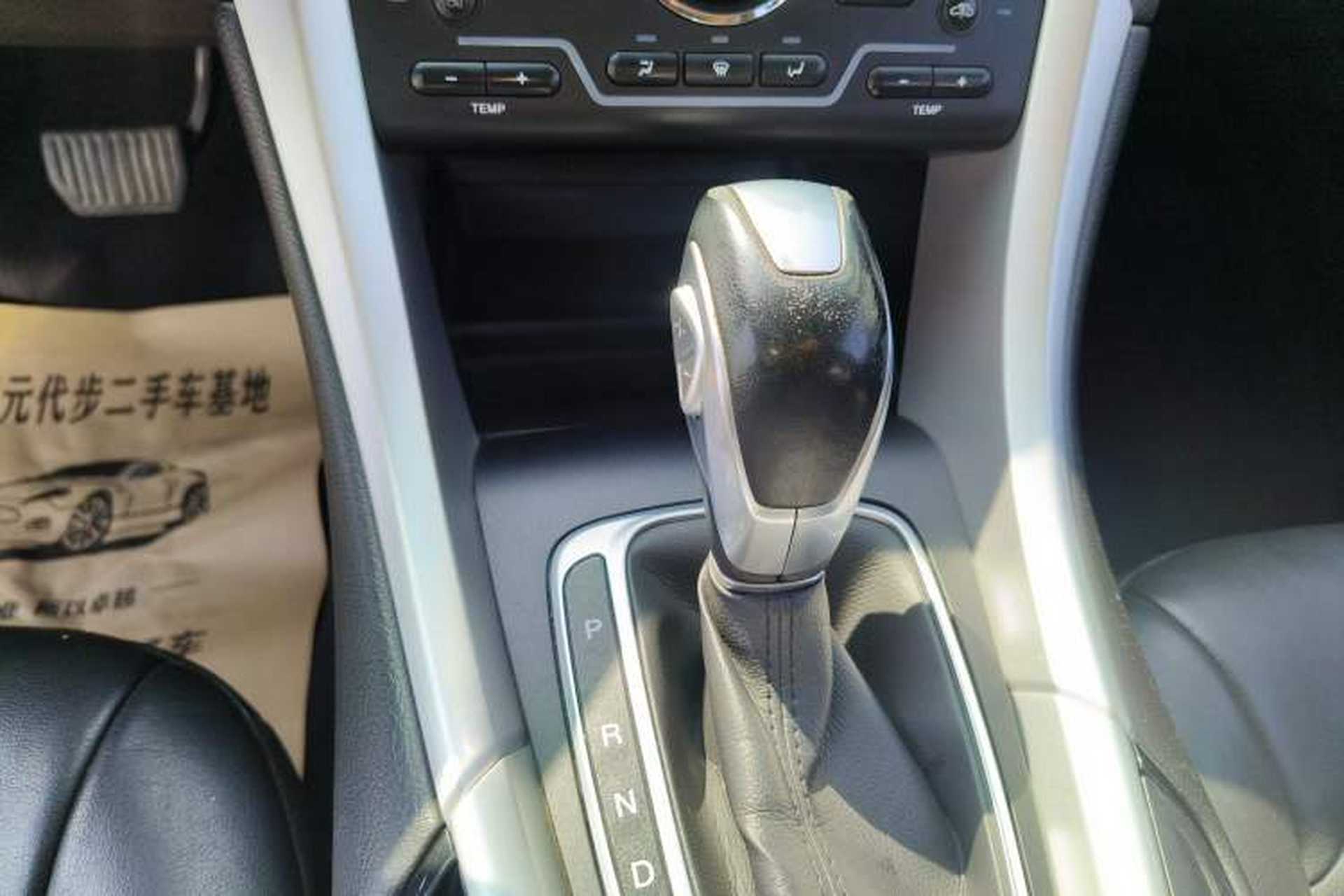 Used Ford Mondeo 2013 1.5L GTDi180 Fashion Edition Gear Lever