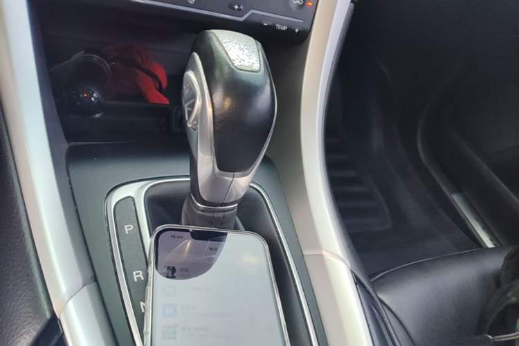 Used Ford Mondeo 2013 1.5L GTDi180 Fashion Edition Gear Lever