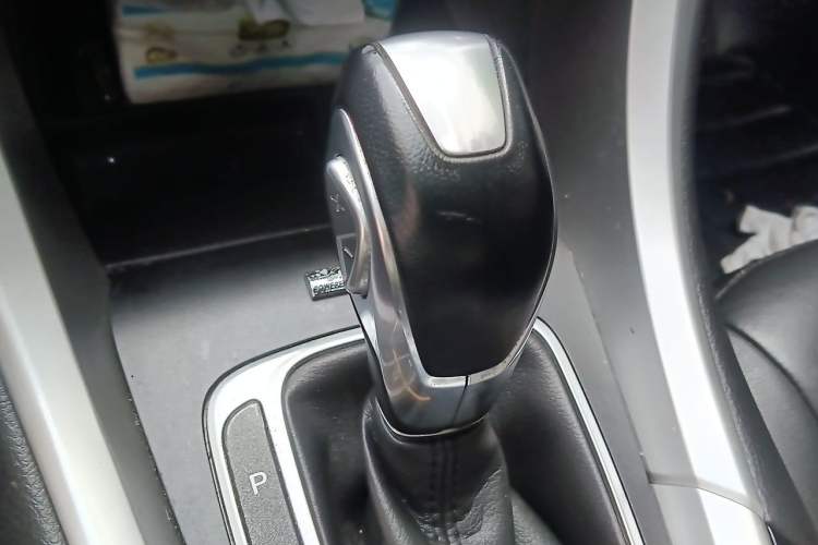 Used Ford Mondeo 2013 1.5L GTDi180 Fashion Edition Gear Lever