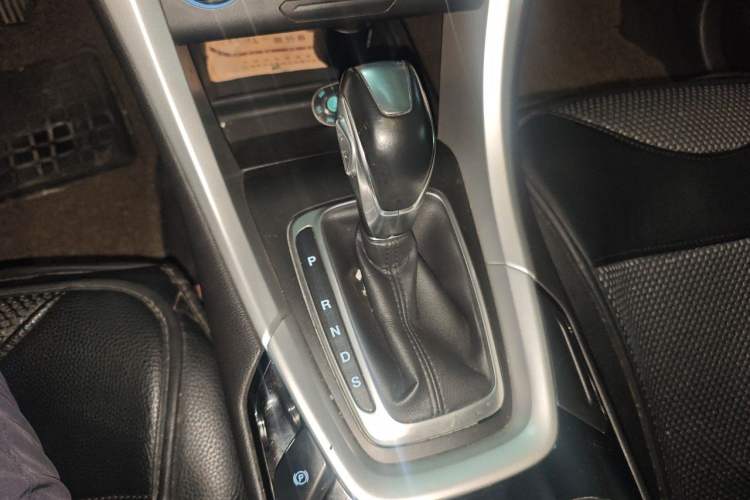 Used Ford Mondeo 2013 1.5L GTDi180 Fashion Edition Gear Lever