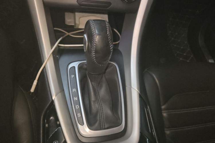 Used Ford Mondeo 2013 1.5L GTDi180 Fashion Edition Gear Lever