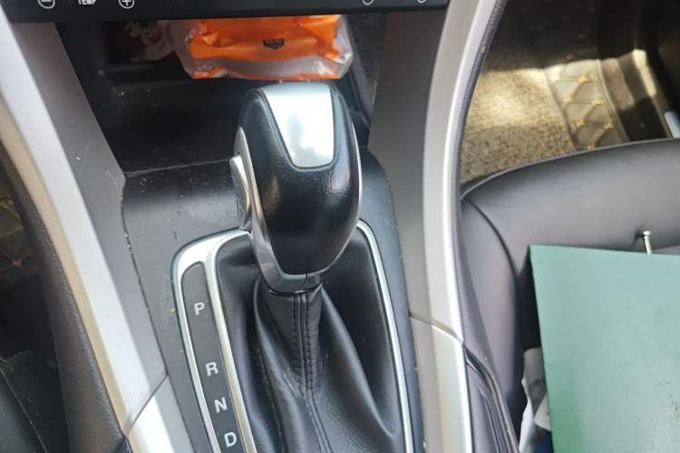 Used Ford Mondeo 2013 1.5L GTDi180 Fashion Edition Gear Lever