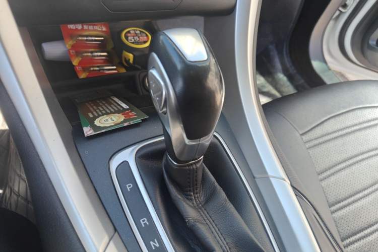 Used Ford Mondeo 2013 1.5L GTDi180 Fashion Edition Gear Lever