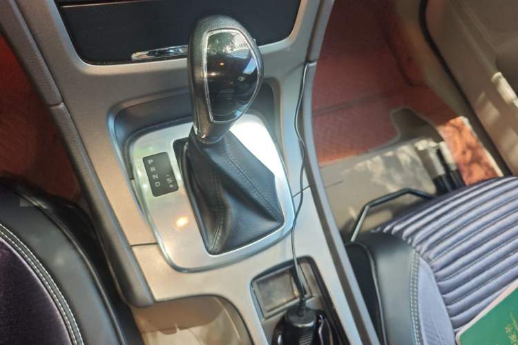 Used Ford Mondeo 2013 2.3L Fashion Edition Gear Lever