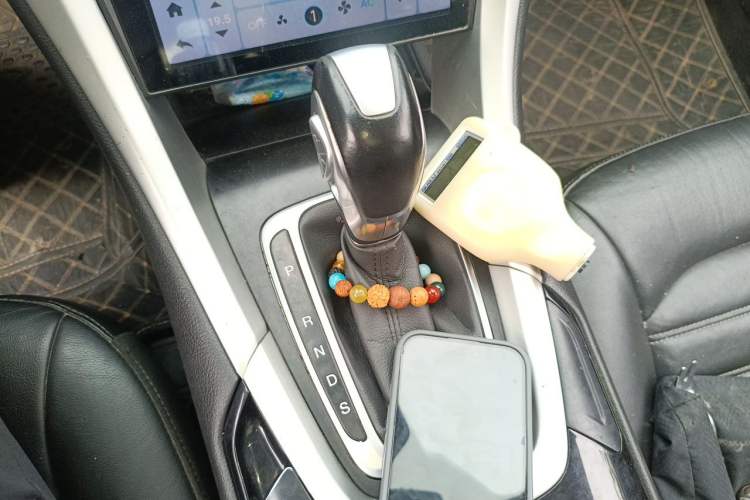 Used Ford Mondeo 2013 1.5L GTDi180 Fashion Edition Gear Lever
