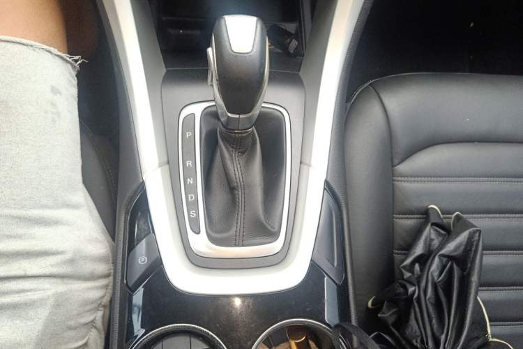 Used Ford Mondeo 2013 1.5L GTDi180 Fashion Edition Gear Lever