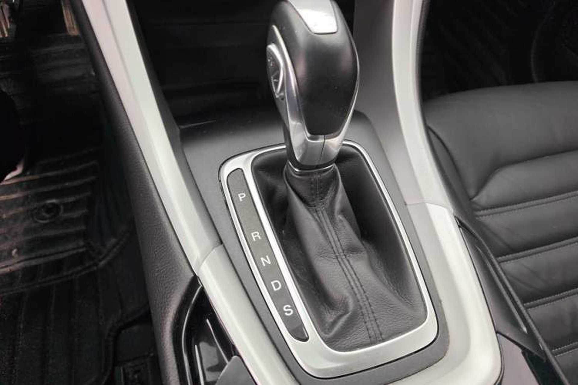 Used Ford Mondeo 2013 1.5L GTDi180 Fashion Edition Gear Lever