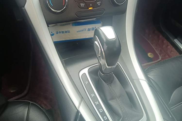 Used Ford Mondeo 2013 1.5L GTDi180 Fashion Edition Gear Lever
