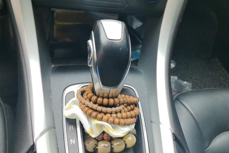 Used Ford Mondeo 2013 1.5L GTDi180 Fashion Edition Gear Lever