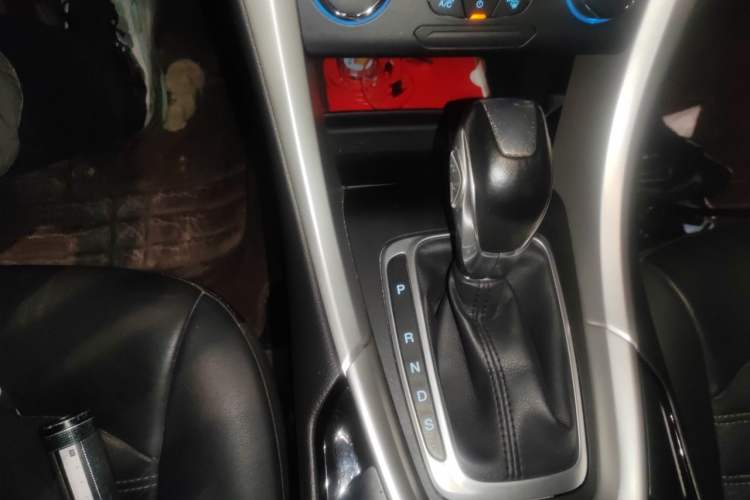 Used Ford Mondeo 2013 1.5L GTDi180 Fashion Edition Gear Lever