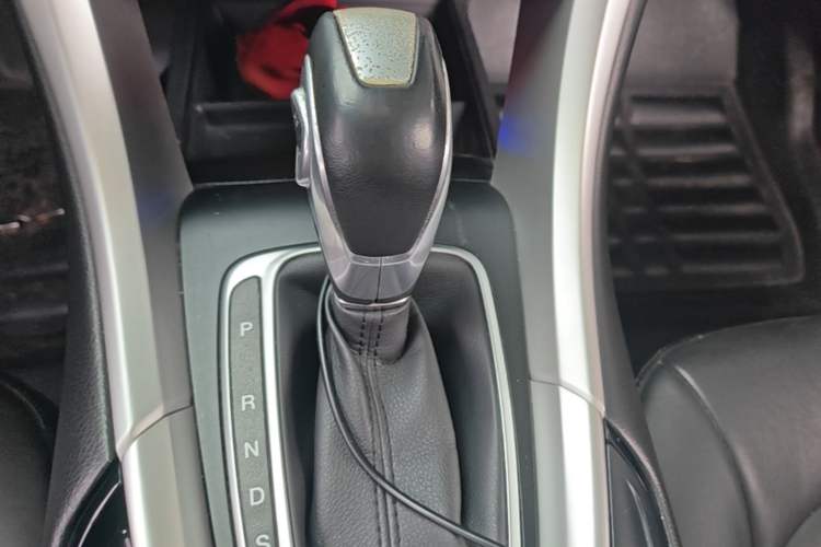 Used Ford Mondeo 2013 1.5L GTDi180 Fashion Edition Gear Lever