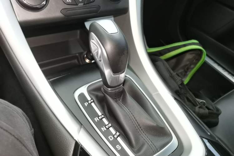Used Ford Mondeo 2013 1.5L GTDi180 Fashion Edition Gear Lever