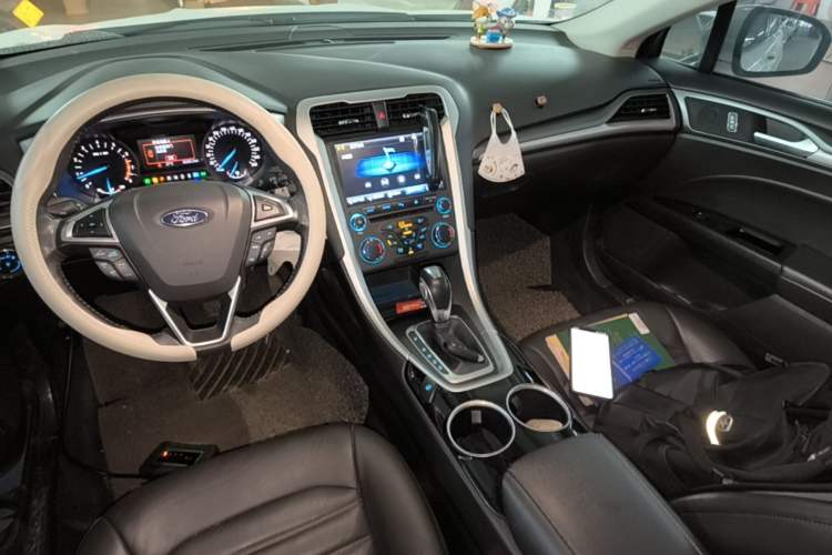 Used Ford Mondeo 2013 1.5L GTDi180 Fashion Edition Gear Lever