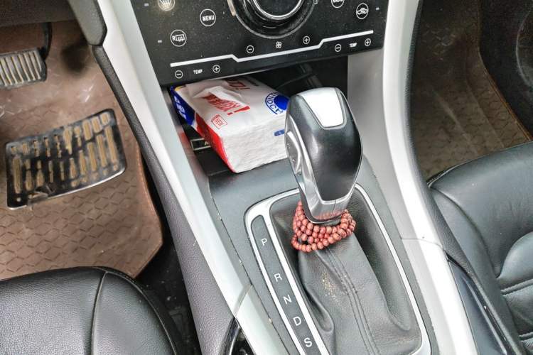 Used Ford Mondeo 2013 1.5L GTDi180 Fashion Edition Gear Lever