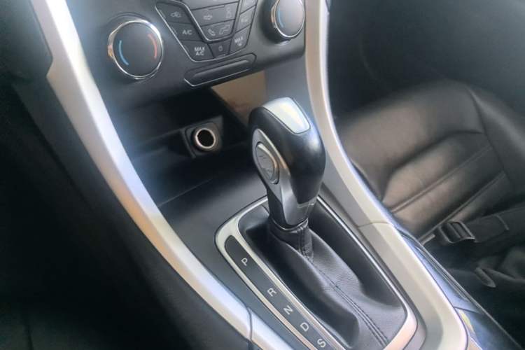 Used Ford Mondeo 2013 1.5L GTDi180 Fashion Edition Gear Lever