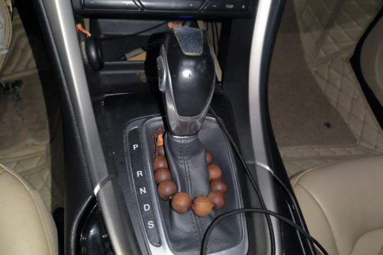 Used Ford Mondeo 2013 1.5L GTDi180 Fashion Edition Gear Lever