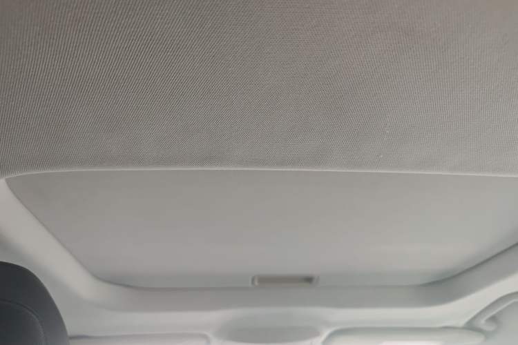 Used Ford Mondeo 2013 2.0L GTDi 200 Fashion Edition Headliner