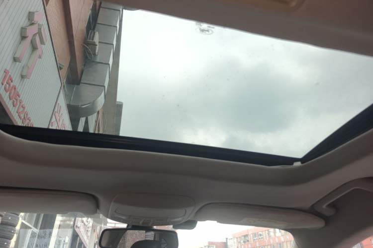 Used Ford Mondeo 2013 2.0L GTDi 200 Fashion Edition Headliner