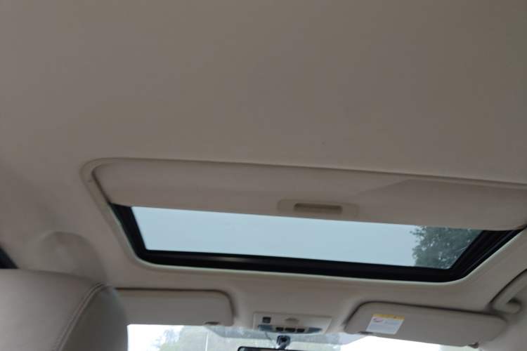 Used Ford Mondeo 2013 2.3L Fashion Edition Headliner