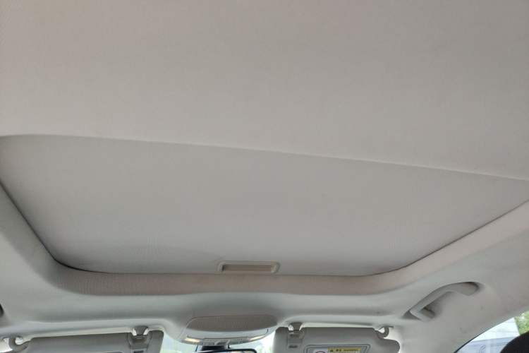 Used Ford Mondeo 2013 2.0L GTDi240 Luxury Sport Model Headliner